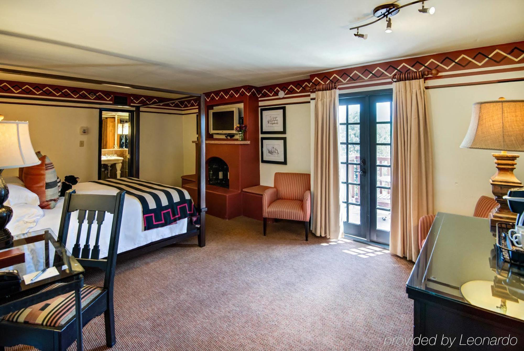 Inn & Spa At Loretto Санта-Фе Экстерьер фото